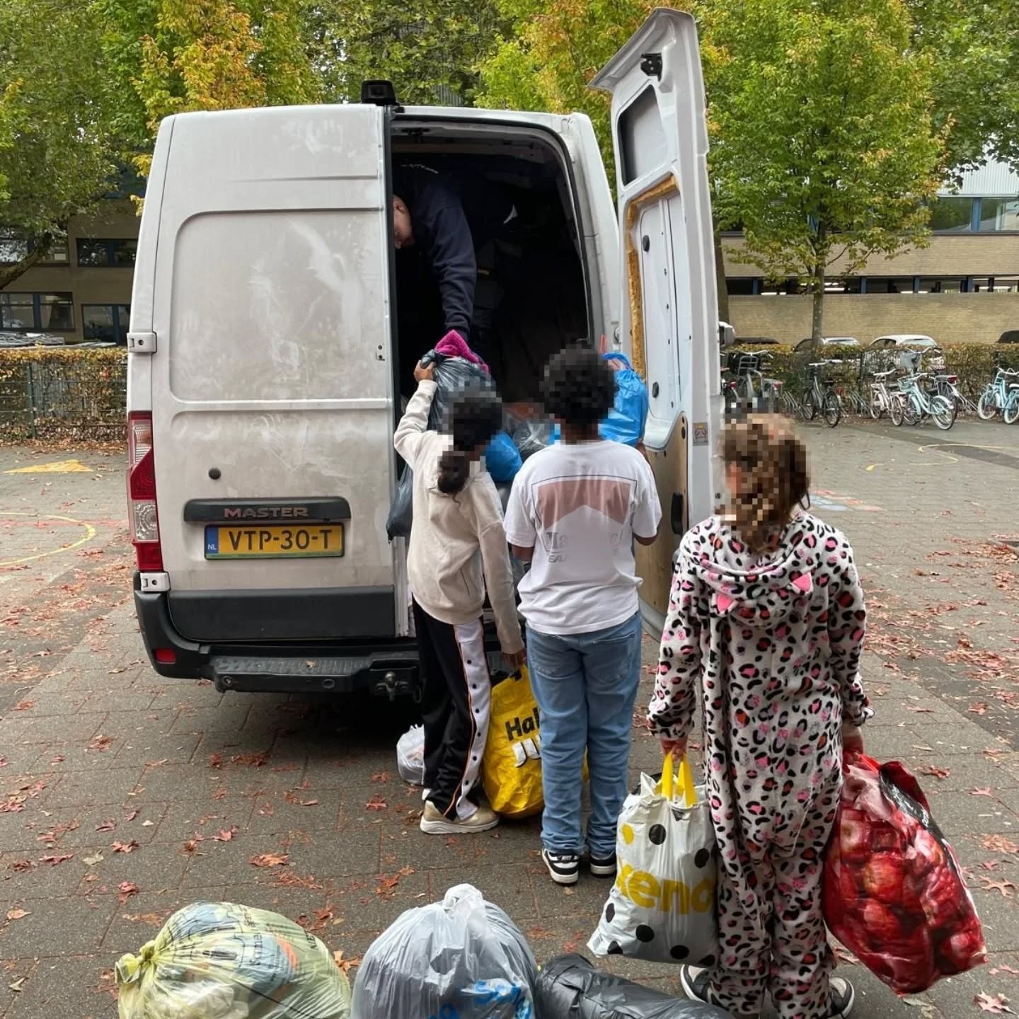 Bag2School oktober 2025